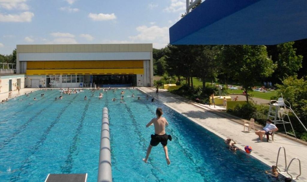 Piscina Allwetterbad Walsum - Duisburg