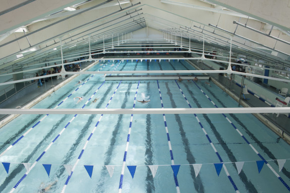 Piscina Bowman Gray Memorial Pool - University of North Carolina at Chapel Hill - Orange County