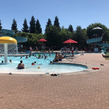 Piscina Brentwood Family Aquatic Complex - Contra Costa County