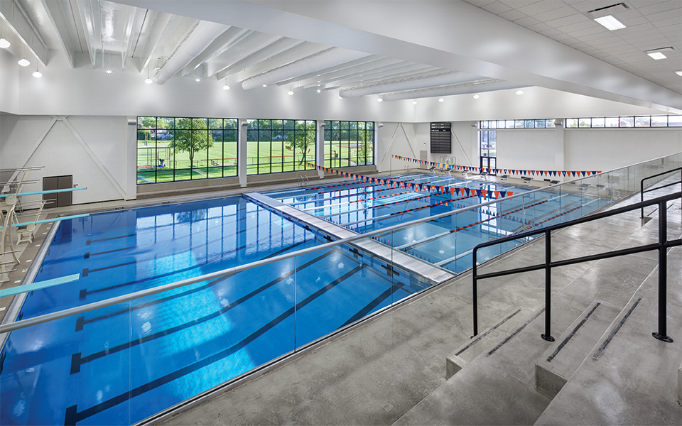 Piscina Buffalo Grove High School Natatorium - Cook County