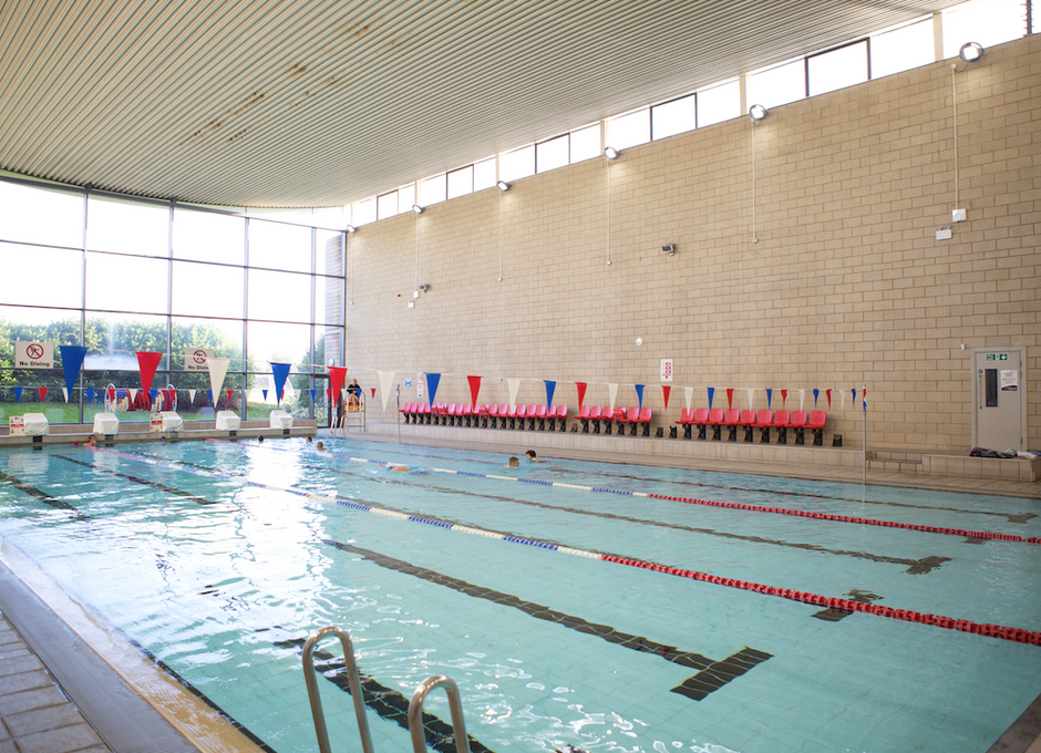 Piscina Bushey Grove Leisure Centre - Hertfordshire