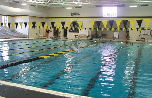 Piscina Calhoun Aquatic Center - Gordon County