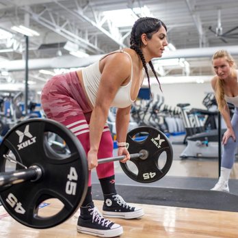 Piscina California Family Fitness - Carmichael Arden - Sacramento County