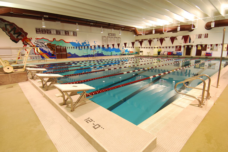 Piscina Cheyenne Mountain Aquatics Center - El Paso County