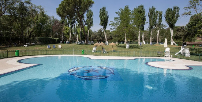 Piscina Club de Campo Villa de Madrid - Madrid