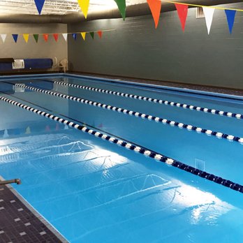 Piscina Court One Athletic Clubs - East - Ingham County