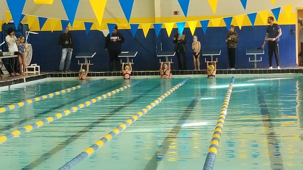 Piscina Crescent City Christian School Swimming Pool - Jefferson Parish