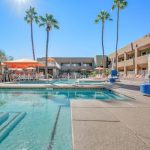 Piscina Days Inn and Suites Scottsdale North - Maricopa County