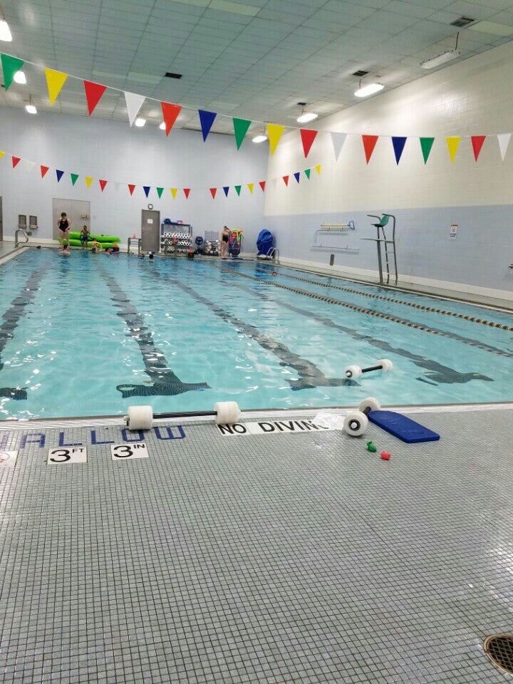 Piscina Downtown Muncie YMCA - Delaware County