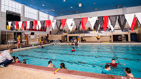 Piscina Dr. Mary Jo Moriarty Pool - Bridgewater State University - Plymouth County