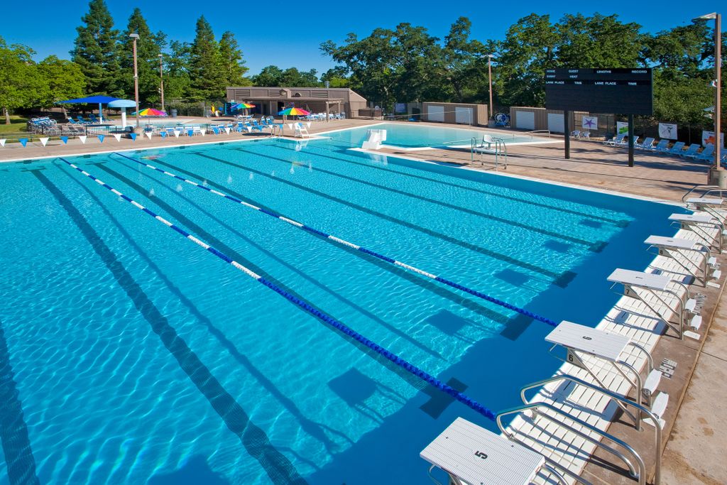 Piscina El Dorado Hills Community Pool - El Dorado County