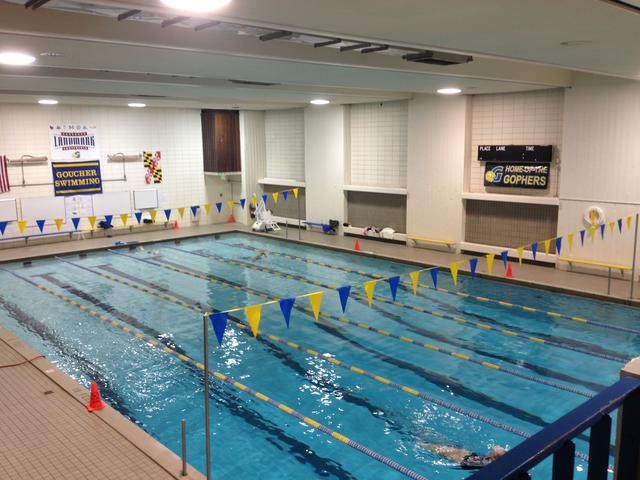 Piscina Eline Von Borries Swimming Pool - Goucher College - Baltimore County