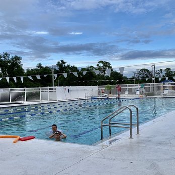 Piscina Englewood YMCA - Warren Loranger Branch - Sarasota County