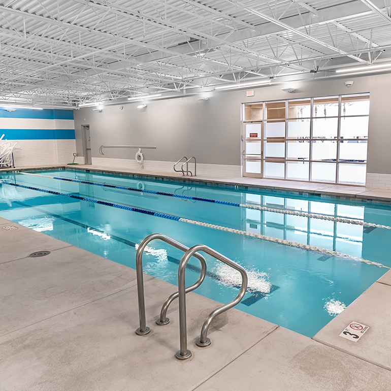 Piscina EōS Fitness - San Diego - San Diego County