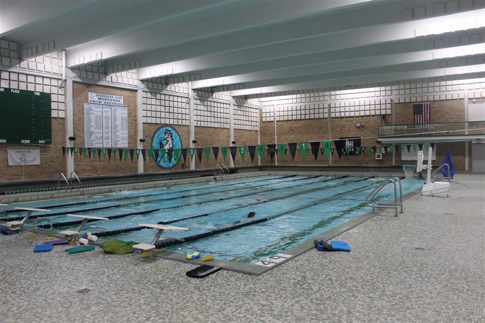 Piscina Evergreen Communiy Aquatic Center - King County