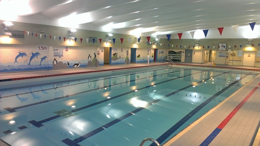 Piscina Everlast Gyms Newport - Newport