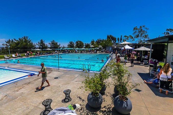 Piscina FIT Athletic Club / Carmel Mountain Community Pool - San Diego County