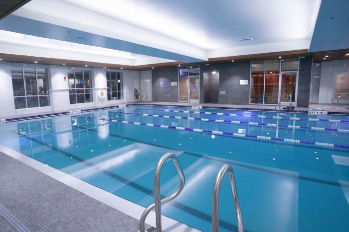 Piscina Gainesville Health and Fitness - Main Center - Alachua County