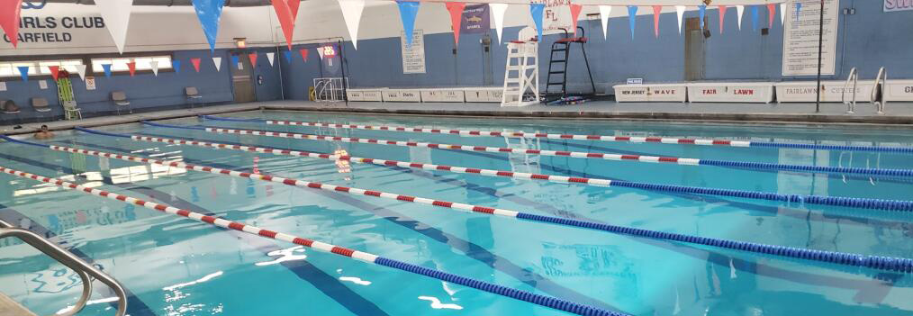 Piscina Garfield YMCA Aquatics Facility at the Boys & Girls Club of Garfield - Bergen County