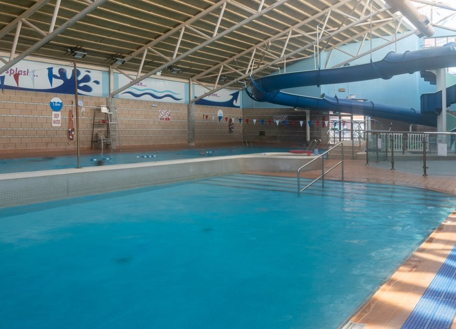 Piscina Hailsham Leisure Centre - Sussex