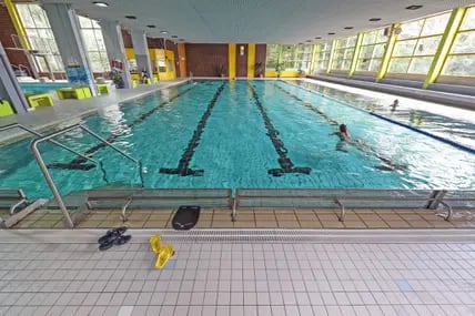 Piscina Hallenbad Weidenau - Siegen