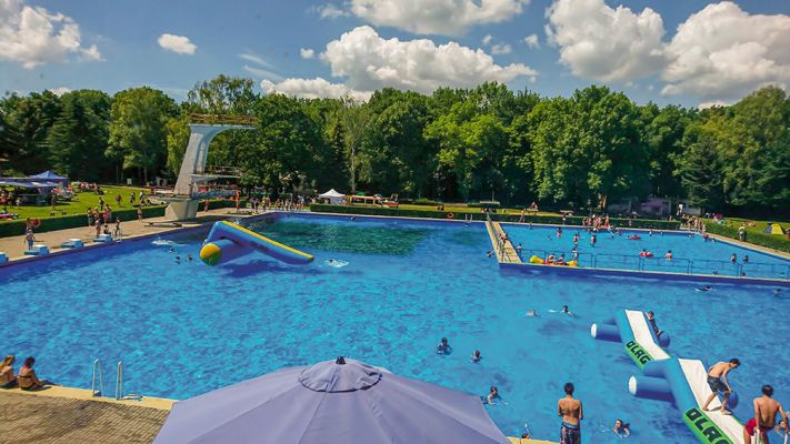 Piscina Hallenbad Weißenfels - Weissenfels