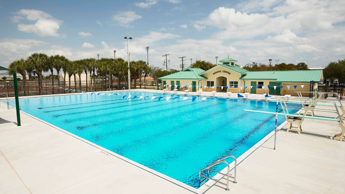 Piscina Houston/Sworn Aquatic Center - Broward County