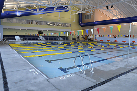 Piscina Johnston YMCA - Mecklenburg County