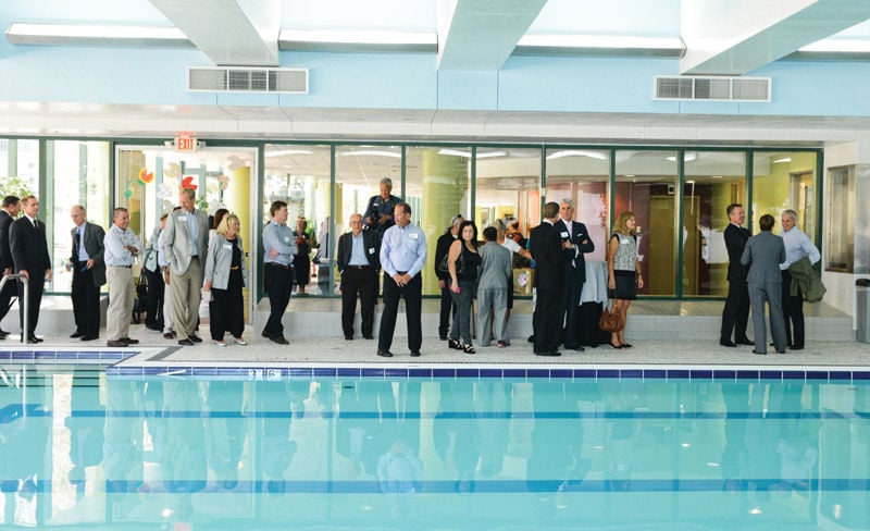 Piscina Ketchum-Downtown YMCA - Los Angeles County