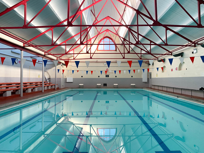 Piscina Kingswood School Swimming Pool - Somerset