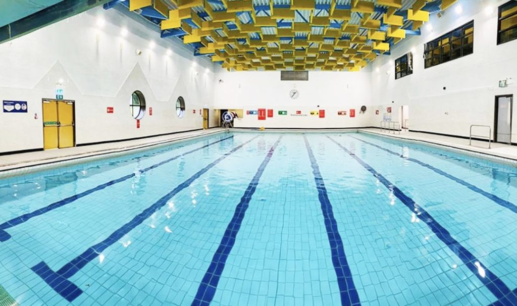 Piscina Knox-Johnston Sports Centre - Hertfordshire