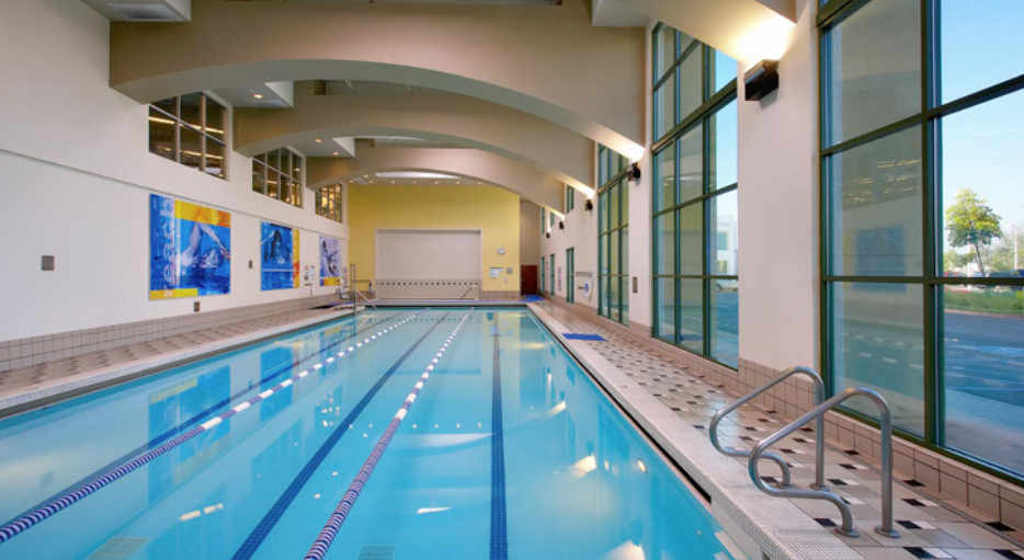 Piscina LA Fitness - Baton Rouge-Siegen Lane - East Baton Rouge Parish