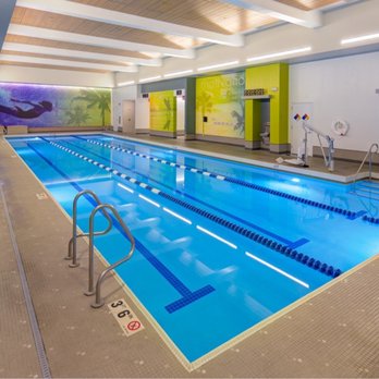 Piscina LA Fitness - Centereach (Signature) - Suffolk County