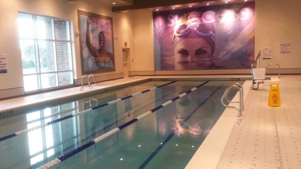 Piscina LA Fitness - Melbourne-Wickham Road - Brevard County