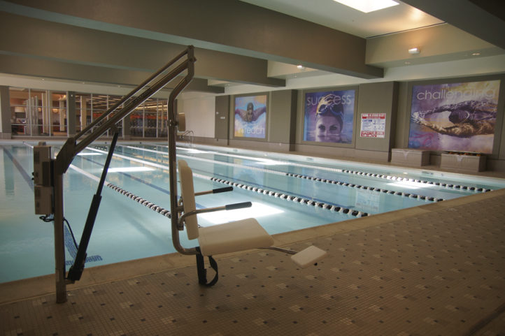 Piscina LA Fitness - Oceanside-Vista Way - San Diego County