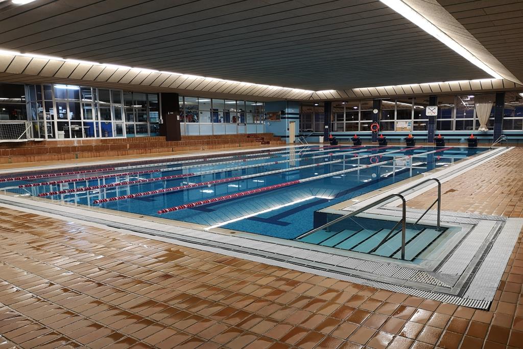 Piscina Las Llanas Kiroldegia | Polideportivo de las Llanas - Sestao