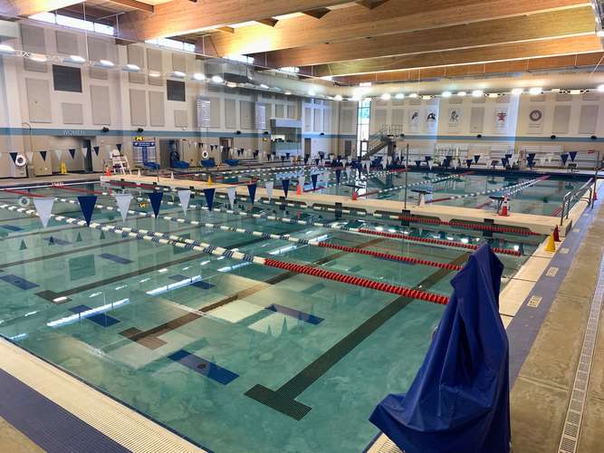 Piscina LCISD Natatorium at Lamar Consolidated High School - Fort Bend County