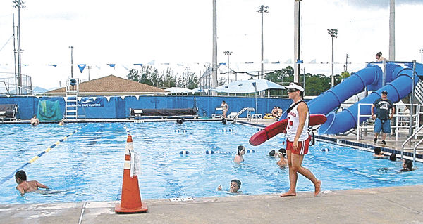 Piscina Lehigh Acres Community Pool - Lee County