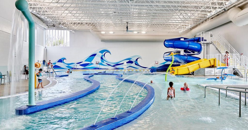 Piscina Merriam Community Center - Johnson County