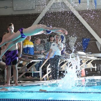 Piscina Mission Valley Aquatics and Fitness - Lake County