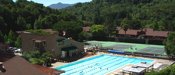 Piscina Mt. Tam Racquet Club - Marin County