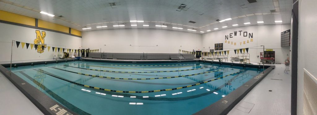 Piscina Newton High School Swimming Pool - Harvey County