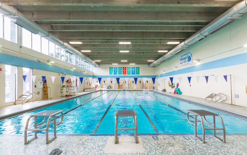 Piscina North Suburban YMCA - Middlesex County