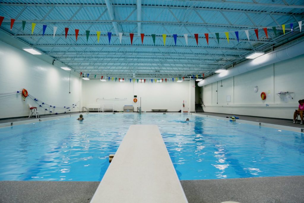 Piscina Northeast Oklahoma A&M College Aquatics Center - Ottawa County