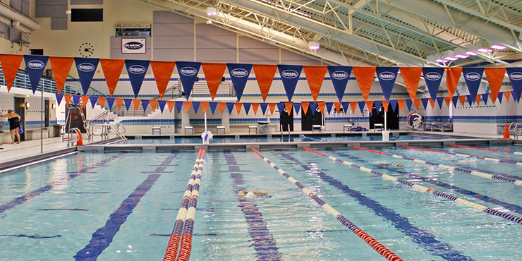 Piscina Olney Indoor Swim Center - Montgomery County