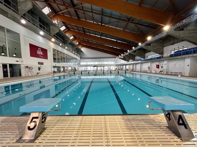 Piscina Palau Municipal d'Esports Son Moix - Palma