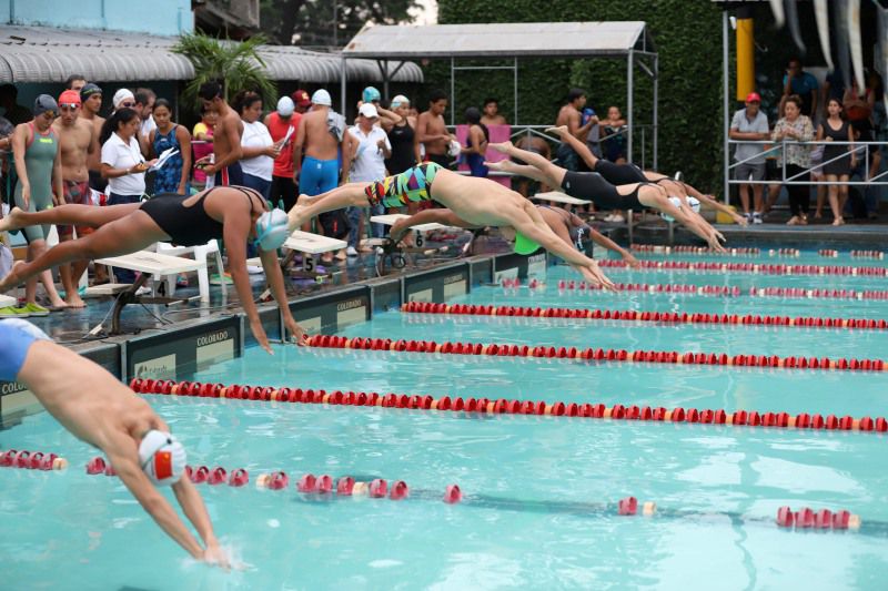 Piscina Piscina Jorge Delgado Panchana - Guayaquil