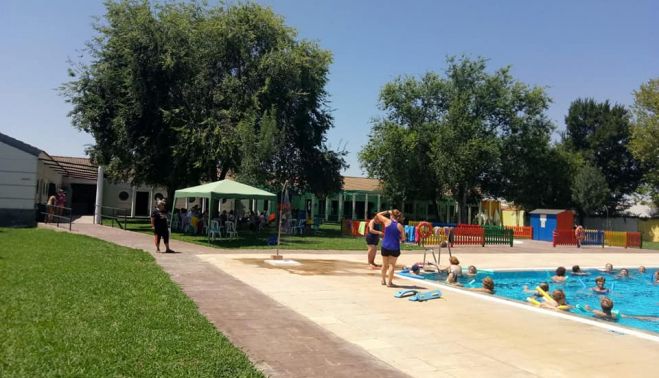 Piscina Piscina Municipal De Villamartín - Villamartin