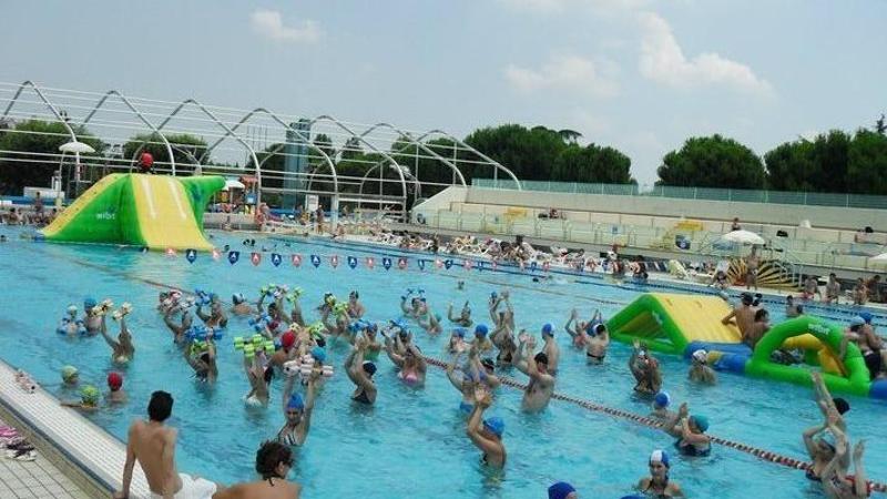 Piscina Piscina Via Barbiero - Mogliano Veneto