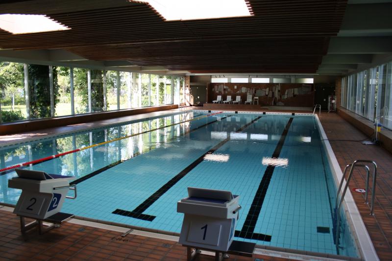 Piscina Piscine des Arêtes - Chaux-de-Fonds